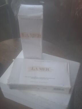 La Mer Cream & White Makeup Foundation Set